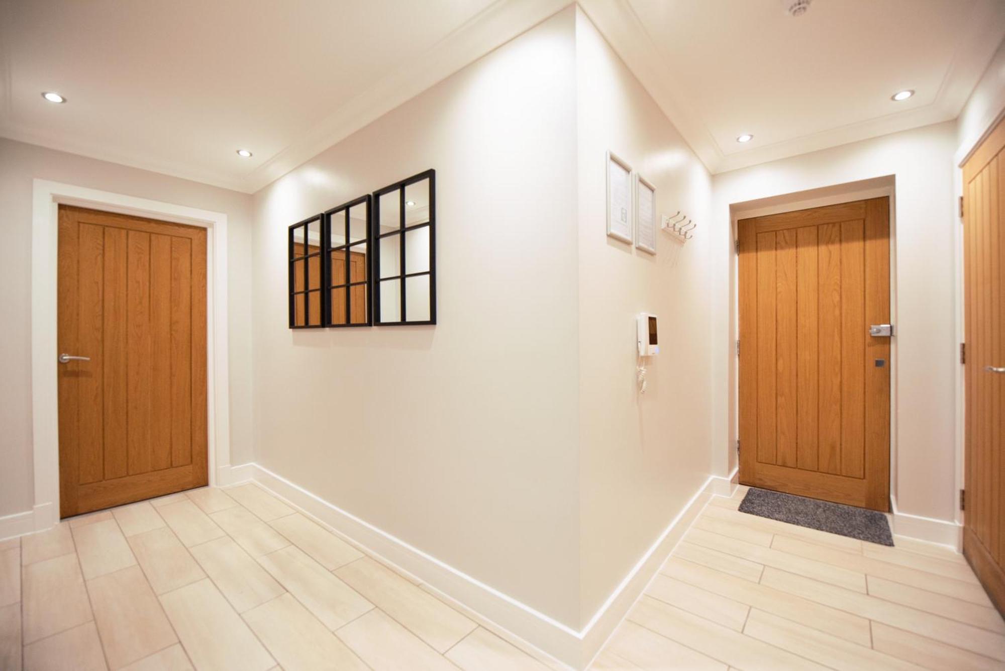Malthouse Court Apartment Рединг Екстериор снимка